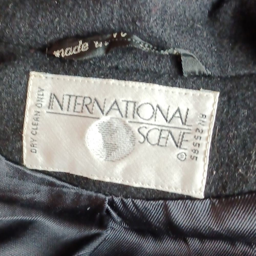 INTERNATIONAL SCENE Vintage Made In Hungary 100% Wool Black Trench Coat 9/10 - Picture 9 of 15